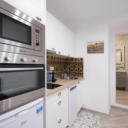 Malasana 51, New Art Apartment, Historic Center, Quite Neighborhood, Ml 公寓