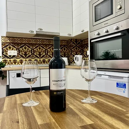 Lägenhet Malasana 51, New Art Apartment, Breakfast Included, Historic Center, Quite Neighborhood, Ml Málaga