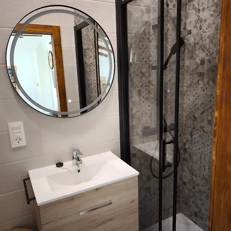 アパート Malasana 51, New Art Apartment, Breakfast Included, Historic Center, Quite Neighborhood, Ml *