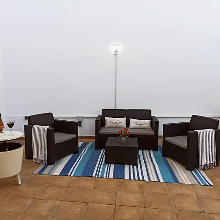Malasana 51, New Art Apartment, Historic Center, Quite Neighborhood, Ml *